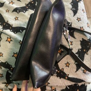 Kenneth Cole Reaction Black Leather Shoulder Bag